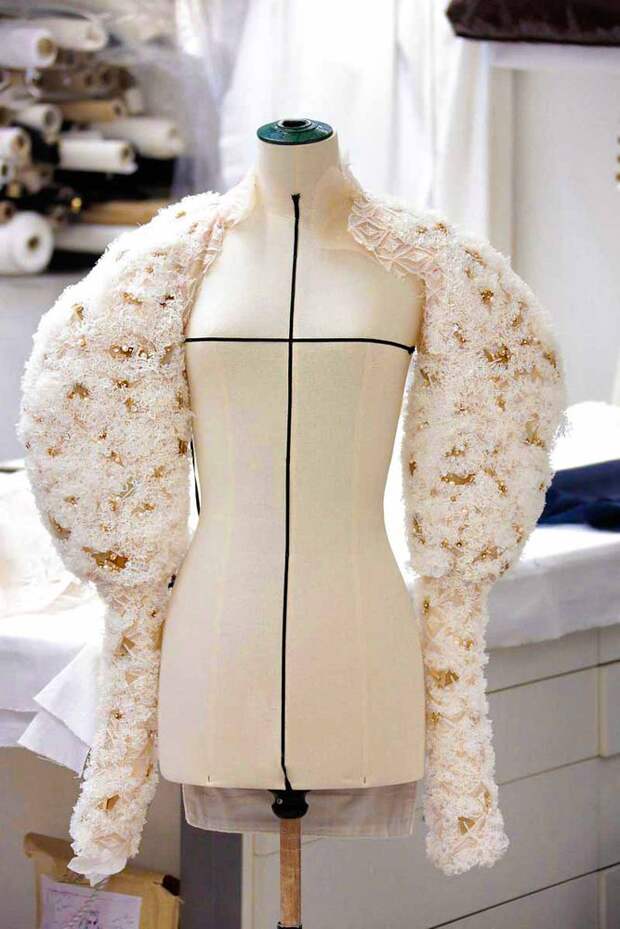 CHANEL крупным планом (трафик)