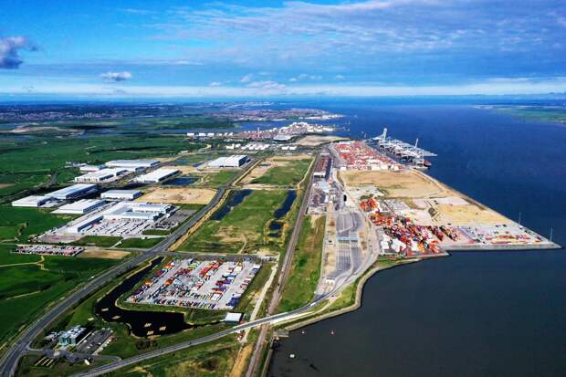 DP-World-London-Gateway.jpg DP-World-London-Gateway.jpg
