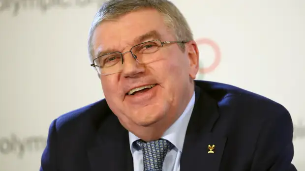 Бах не исключил, что турнир по боксу на ОИ может провести альтернативная AIBA организация