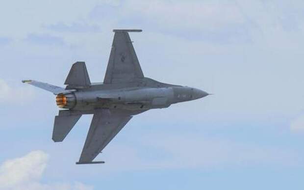 Политик Барака: F-16 в странах ЕС станут для ВС РФ законными целями
