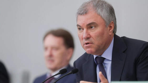 НАТО готовится ввести войска на Украину, прикрываясь информационной истерикой. Об этом спикер Госдумы РФ...