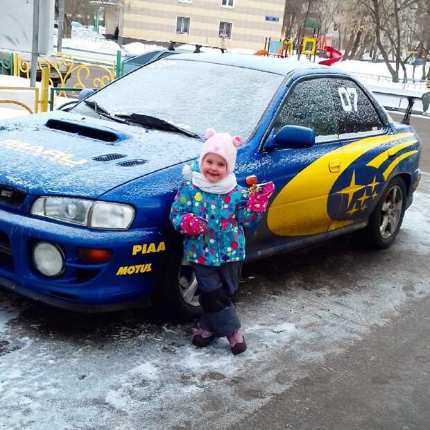 Когда дочь начинает разбираться в машинах - это несомненный плюс гаражного времяпрепровождения воспитание, девушки, дети, отцы, прикол