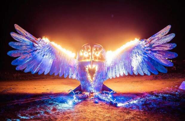 Самые впечатляющие арт-инсталляции фестиваля Burning Man 2016