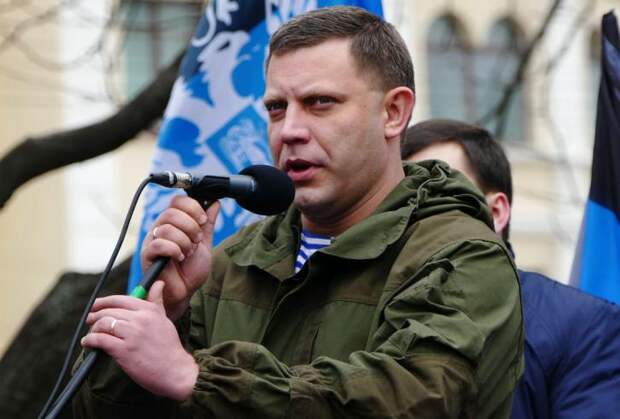 Захарченко: ДНР готова освобождать подконтрольные Киеву территории военным путем