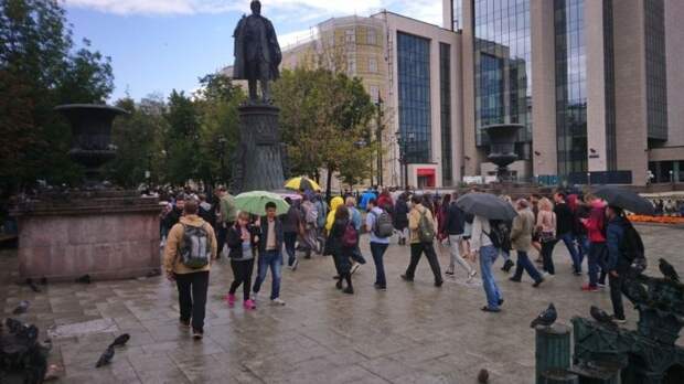 Ковалев призвал провести беседу с родителями детей, задержанных на митинге в Москве митинг,3 августа,москва