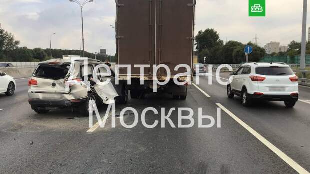 На востоке Москвы столкнулись пять машин