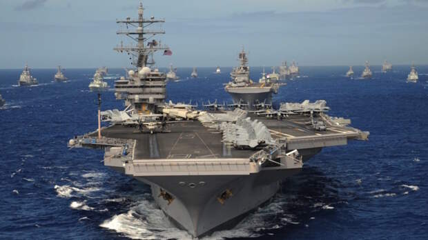 Хегсет заявил, что США хотят добиться движения своего флота по всему миру