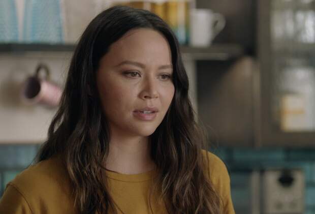 The Rookie Sneak Peek: Lucy Faces a Big Decision After Rosalind's Attack