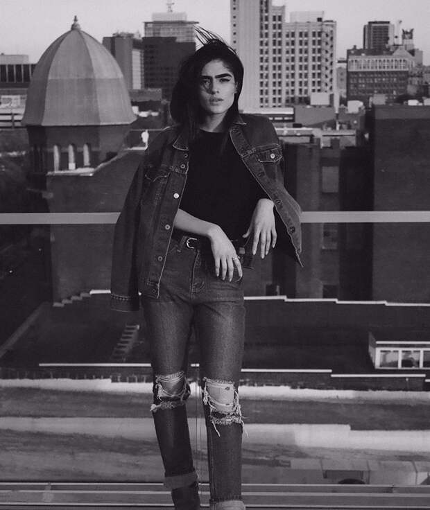 bullying-thick-eyebrows-model-career-natalia-castellar-7