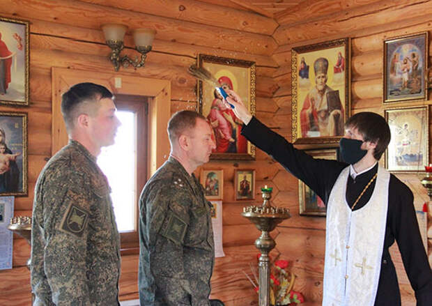 Военнослужащие ЮВО празднуют Пасху в Северной Осетии