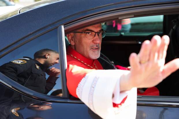 Израиль впервые за столетия не пустил патриарха в храм Гроба Господня