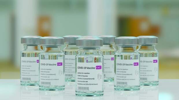 AstraZeneca начала отзыв своей вакцины от COVID-19 по всему миру из-за судебной тяжбы с пострадавшими от редкого побочного эффекта