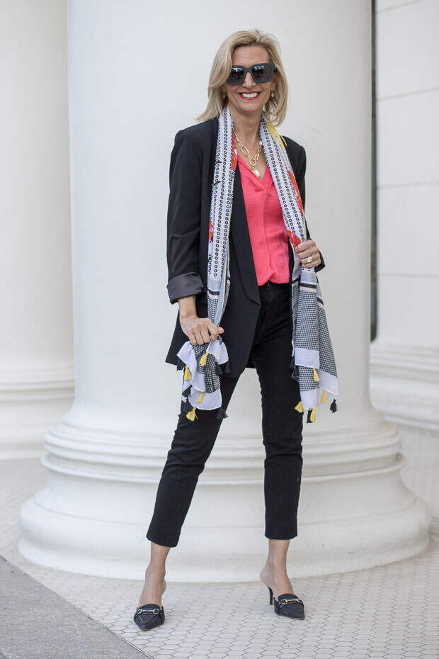 Womens Fashion All Black Outfit With A Pope Of Color 