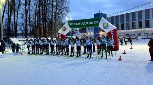 Яшел Үзәндә район башлыгы Михаил Афанасьев призларына чаңгы ярышы узды