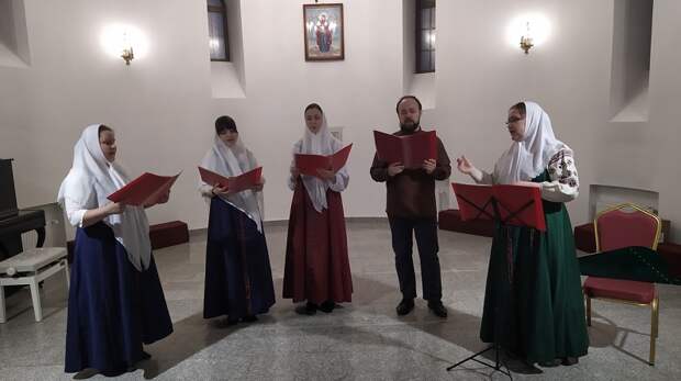 Храм Покрова Пресвятой Богородицы, ансамбль храма великомученика Пантелеймона, 