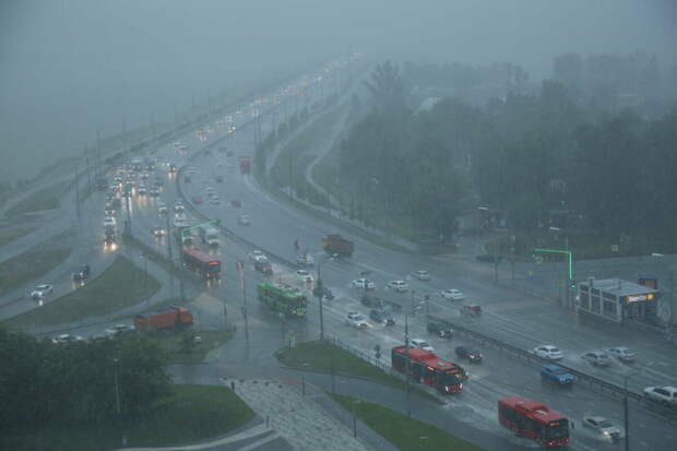 Татарстанда бүген томан, яңгыр һәм көчле җил көтелә