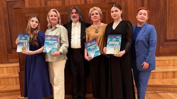 Бөгелмә шәһәренең яшь музыкантлары La Primavera камера оркестры белән чыгыш ясады
