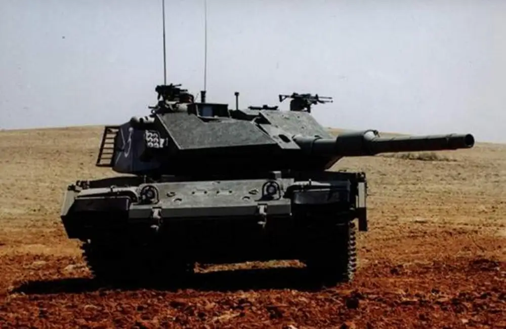 Сабра фото. M60-2000. M60 2000 танк. Сабра танк. Sabra MK.III.