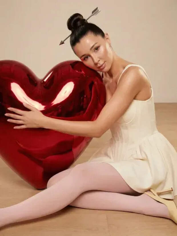 Анна Заворотнюк