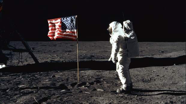 Китай разоблачил NASA? Что не так с лунной миссией "Аполлон-11"