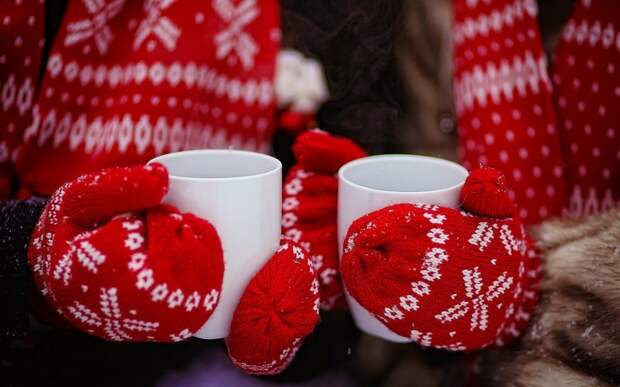 gloves-cups-tea-winter-mood-hd-wallpaper