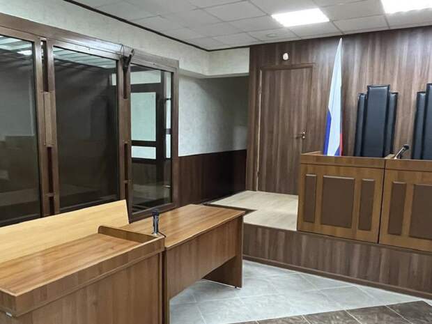 В Брянске экс-директор техникума получила 4 млн рублей взяток от сотрудников