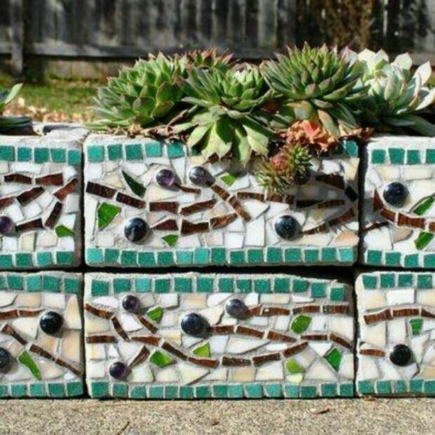 Cinder block turned mosaic planter: 