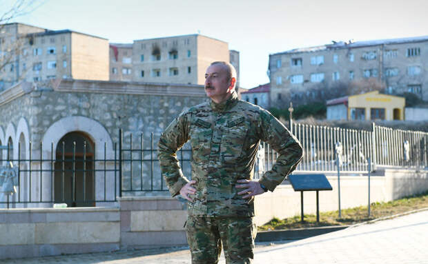 Азербайджан проводит ползучую оккупацию Арцаха: Цинкер
