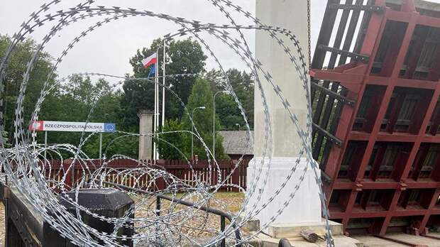 Польша отложила создание буферной зоны на границе с Белоруссией