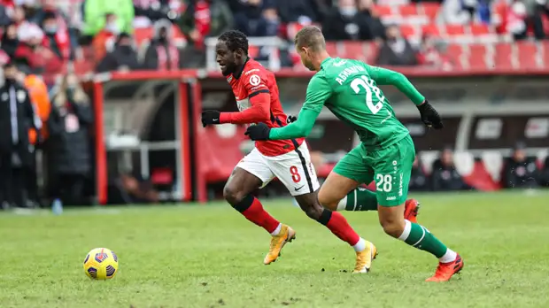 «Спартак» уступил «Рубину» в 20-м туре РПЛ, в матче произошло два удаления