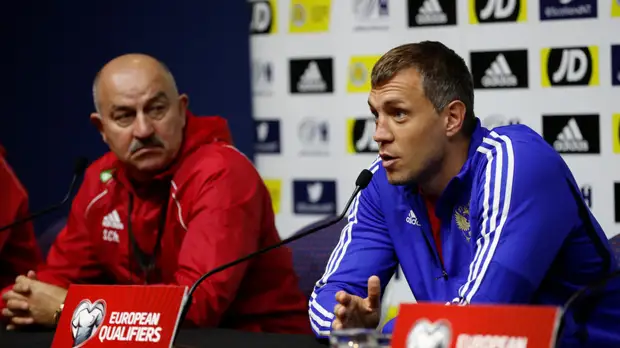 Черчесов: если Дзюбу сравнивать с Жирковым, то он вообще мальчик