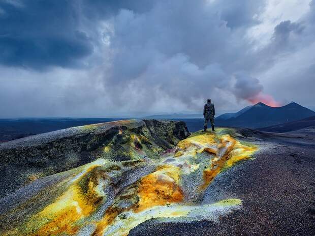 virunga-ranger-lava_95302_990x742