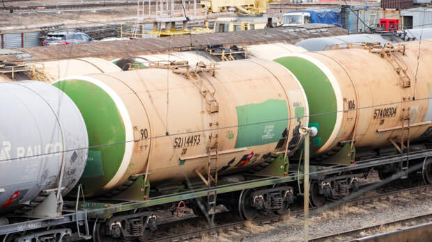 Зеленский угрожает Орбану, а Путин предлагает Европе задуматься о «Северных потоках»