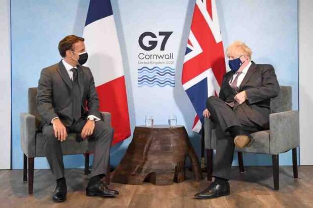 Brexit раздора: Макрон и Джонсон поссорились на саммите G7