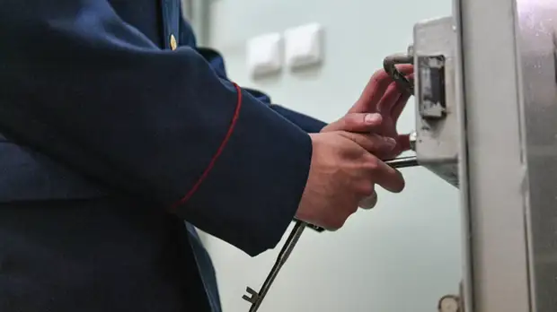 Главе ИК-6 Иркутска предъявили обвинение в превышении полномочий