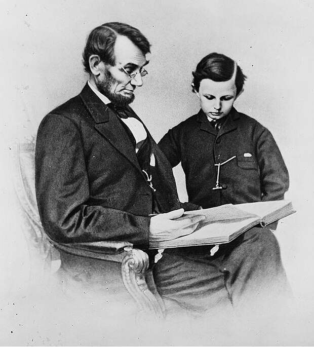 Авраам Линкольн с сыном Тедом. <br>