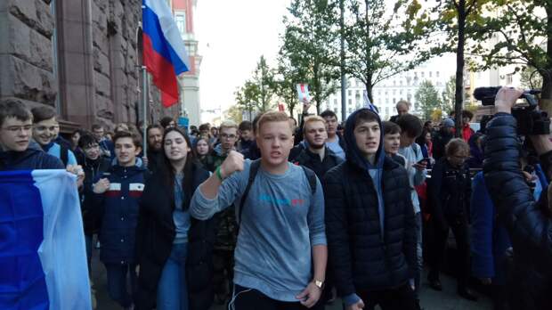 Поп Гапон и семеро козлят