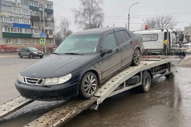 Тамбовчанин может лишиться автомобиля из-за долга в 140 тыс. рублей