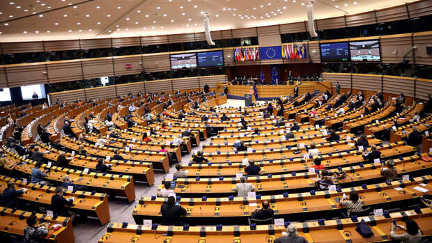 Евродепутат от Хорватии Колакушич предложил ЕС ввести санкции против США