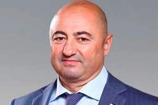 Экс-музыкант «Любэ» и сенатор Вайнберг сложил полномочия и уходит на СВО