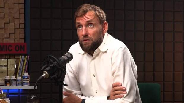 «Продвигаем триатлон всеми возможными способами»: Илья Слепов ответил на обвинения в любовной связи