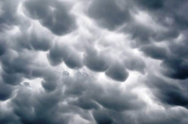 Необычные облака: Mammatus