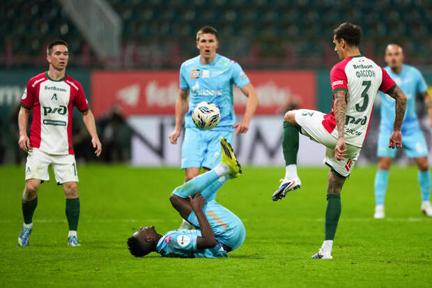 "Зенит" отреагировал на назначение пенальти в концовке матча с "Локомотивом"