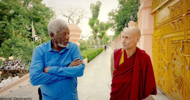Буддийский монах рассказал Моргану Фримену, что такое ″чудо″