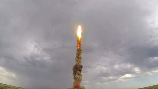 Новую гиперзвуковую ракету большой дальности создадут в России