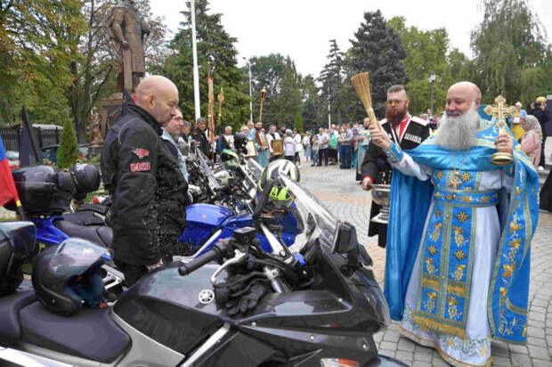 Сегодня — Рождество Богородицы: в Краснодаре в честь праздника стартовал мотопробег