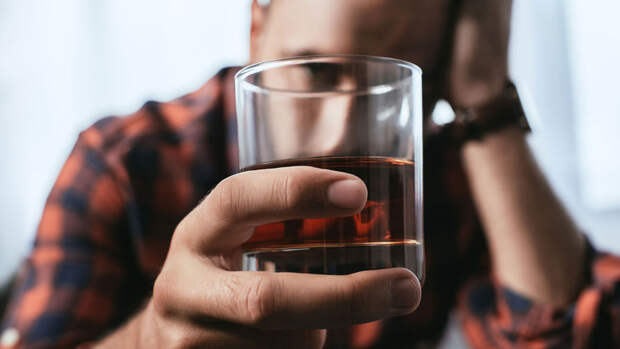 Daily Mail: 20–30 единиц алкоголя в неделю существенно повышают риск инсульта