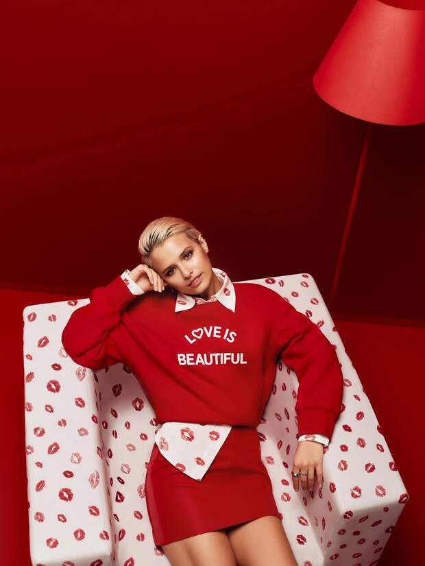 Любовь Аксёнова стала лицом новой рекламной кампании бренда Zarina