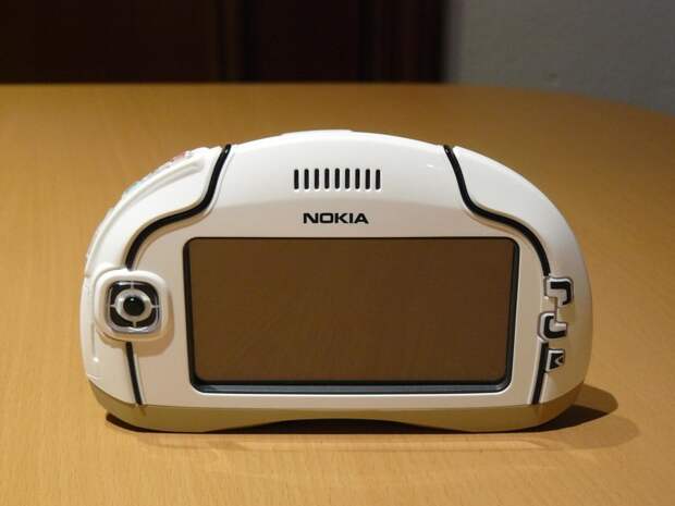 Nokia 7700 нокиа, ностальгия, смартфоны, странные телефоны, телефоны