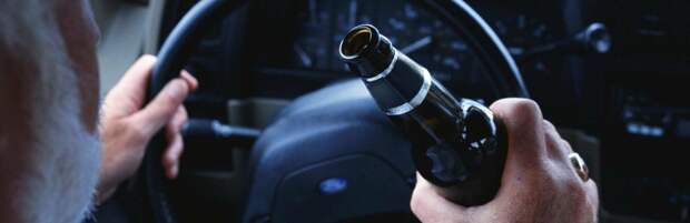 Пожилой мужчина сел за руль пьяным в Актау: суд лишил его прав